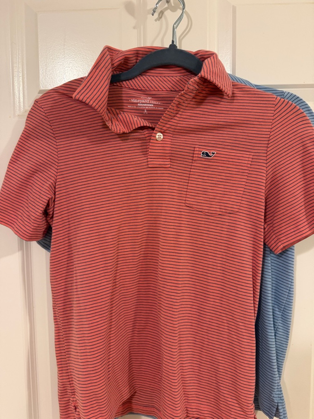 Vineyard Vines Coral Red and Navy Thin-Stripe Polo
